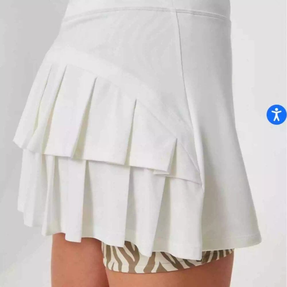 Tuckernuck White and Savannah Tiger Ruffle Skort Women's Size M - Picture 3 of 12